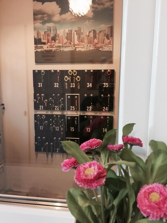 Malaga Centro Hostel (Adults Only) Екстер'єр фото