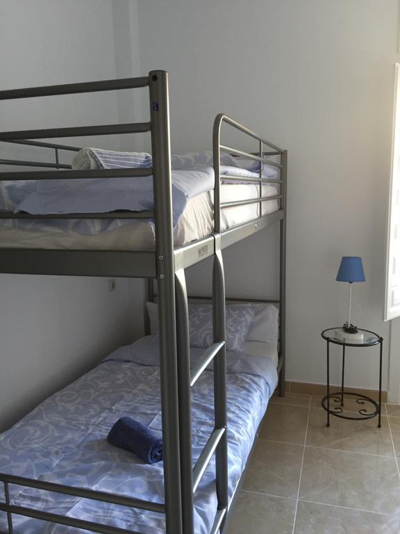 Malaga Centro Hostel (Adults Only) Екстер'єр фото