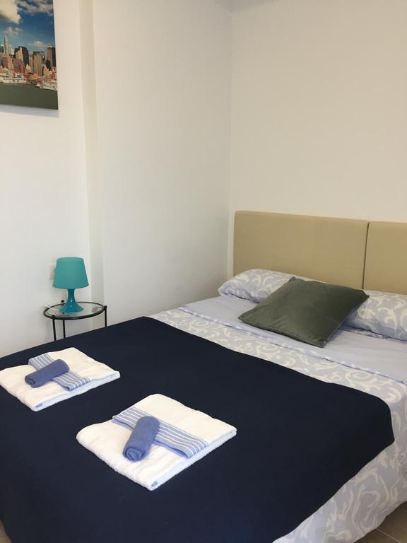 Malaga Centro Hostel (Adults Only) Екстер'єр фото