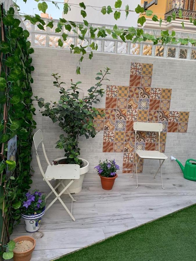 Malaga Centro Hostel (Adults Only) Екстер'єр фото