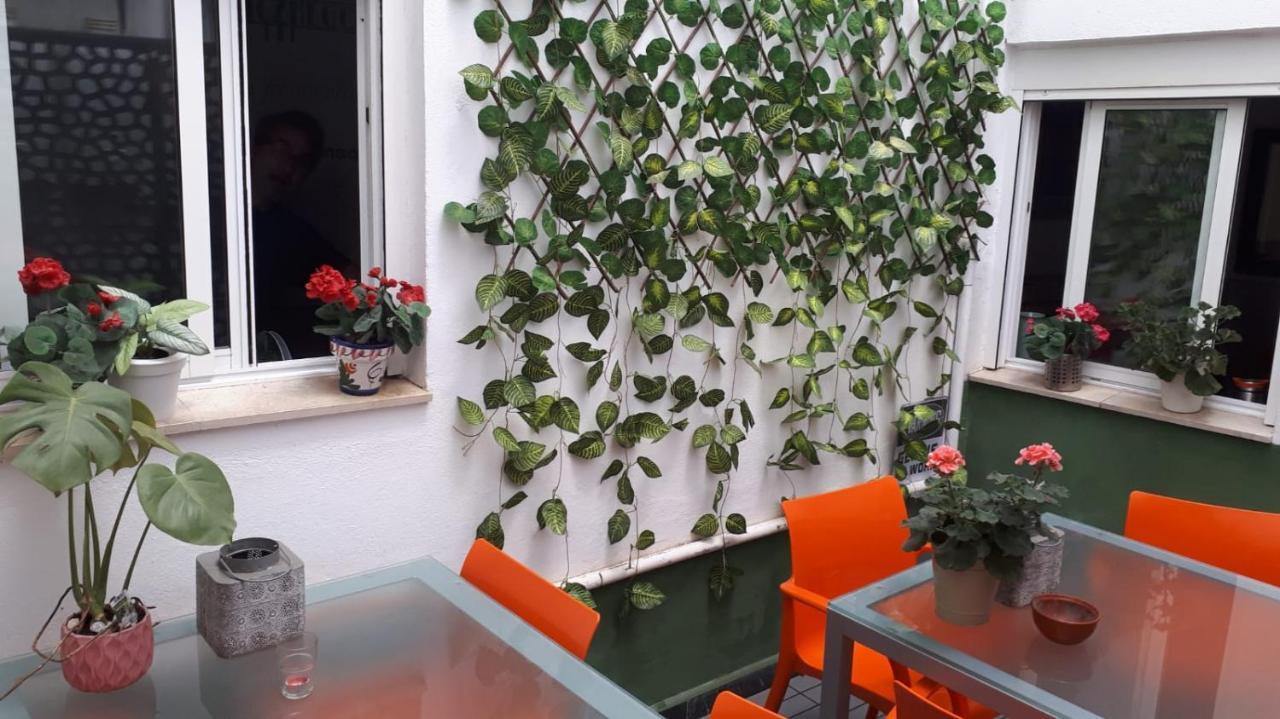 Malaga Centro Hostel (Adults Only) Екстер'єр фото